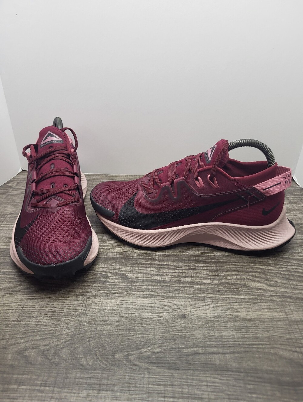 Nike Pegasus Trail 2 Beet Root Black Running Shoes CK4309-600 Women's Size 8